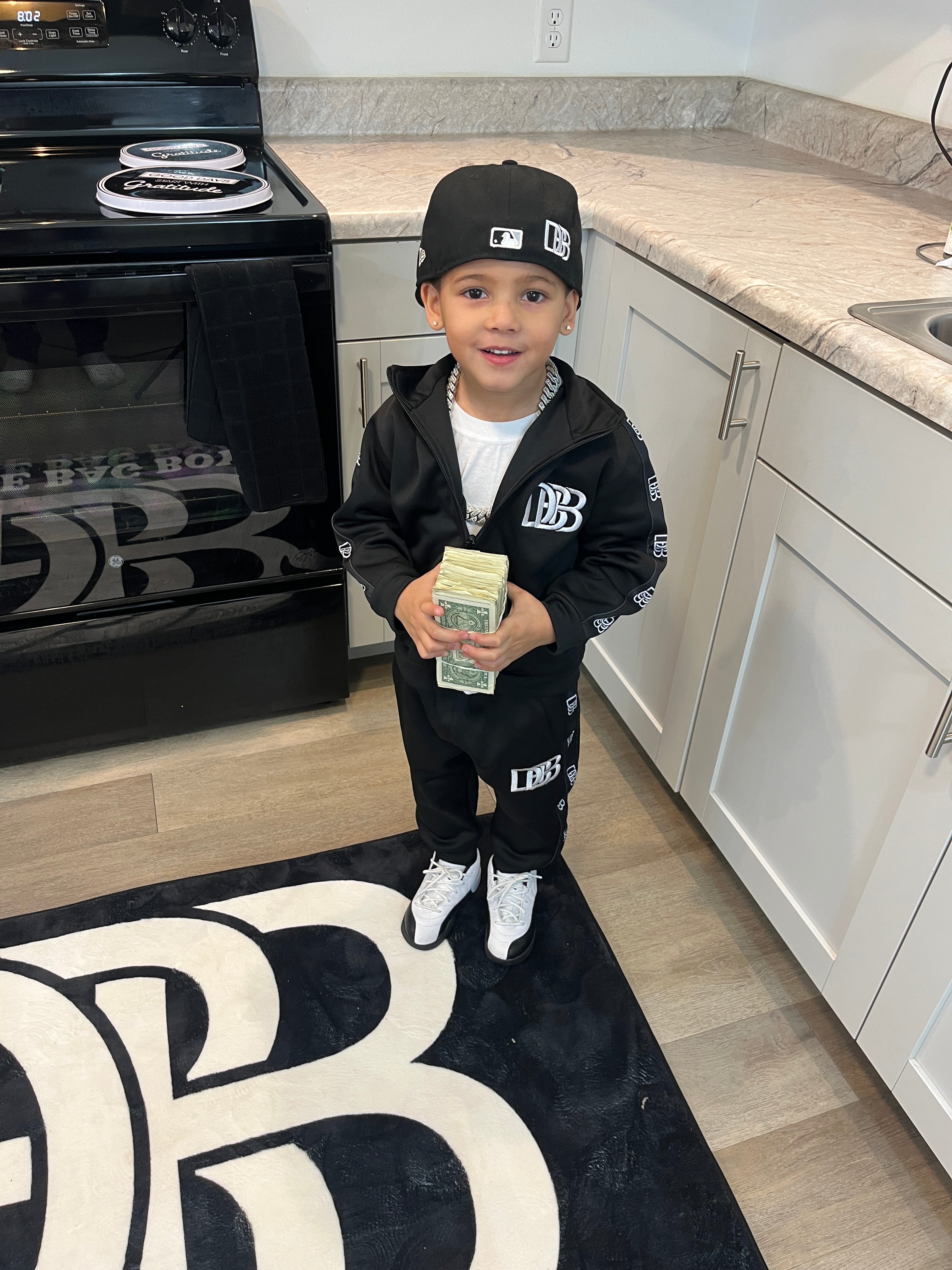 KIDS SKEEZY TRACKSUIT
